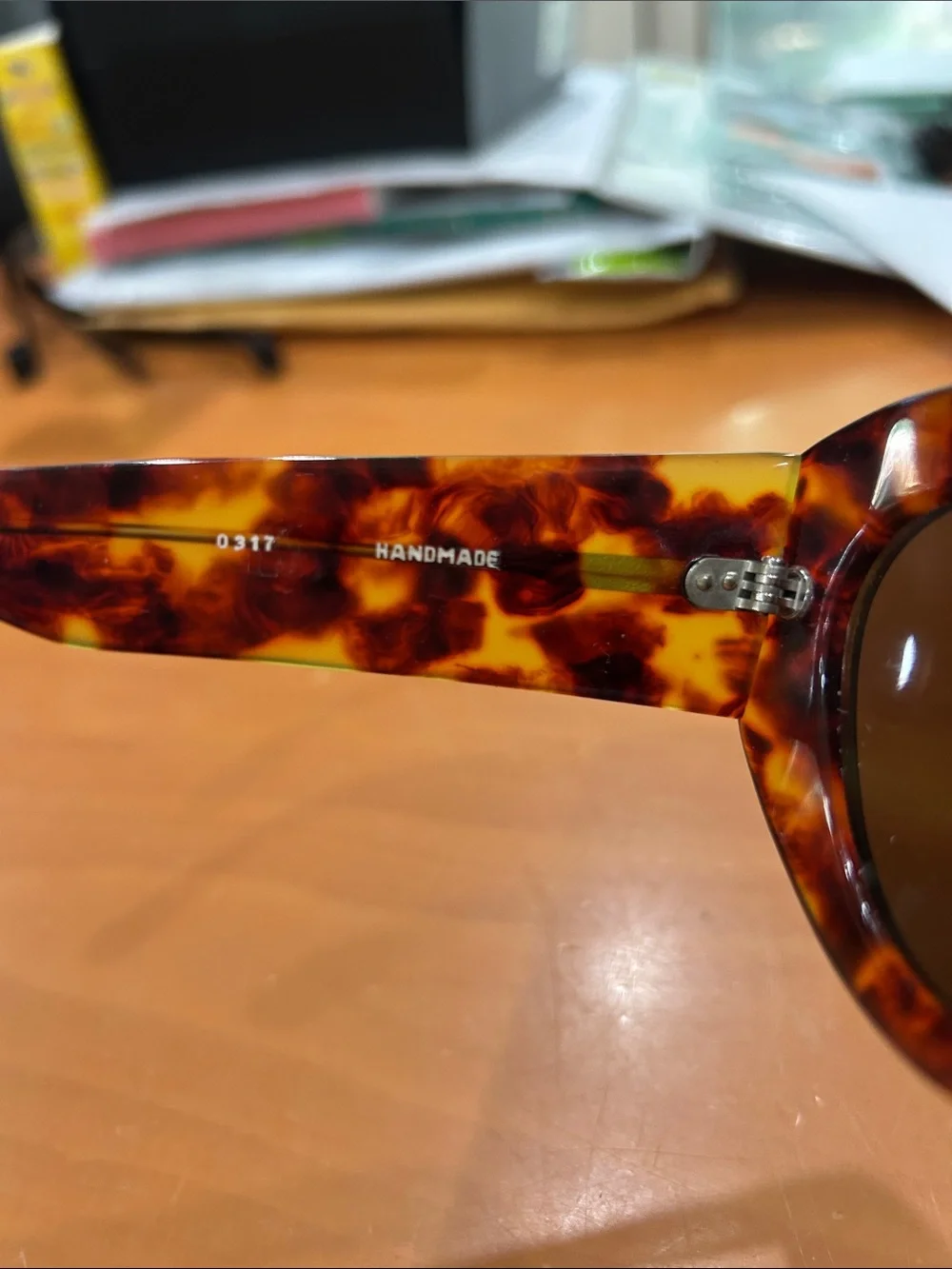 Women's Tortoiseshell Oval Sunglasses with Brown Lenses